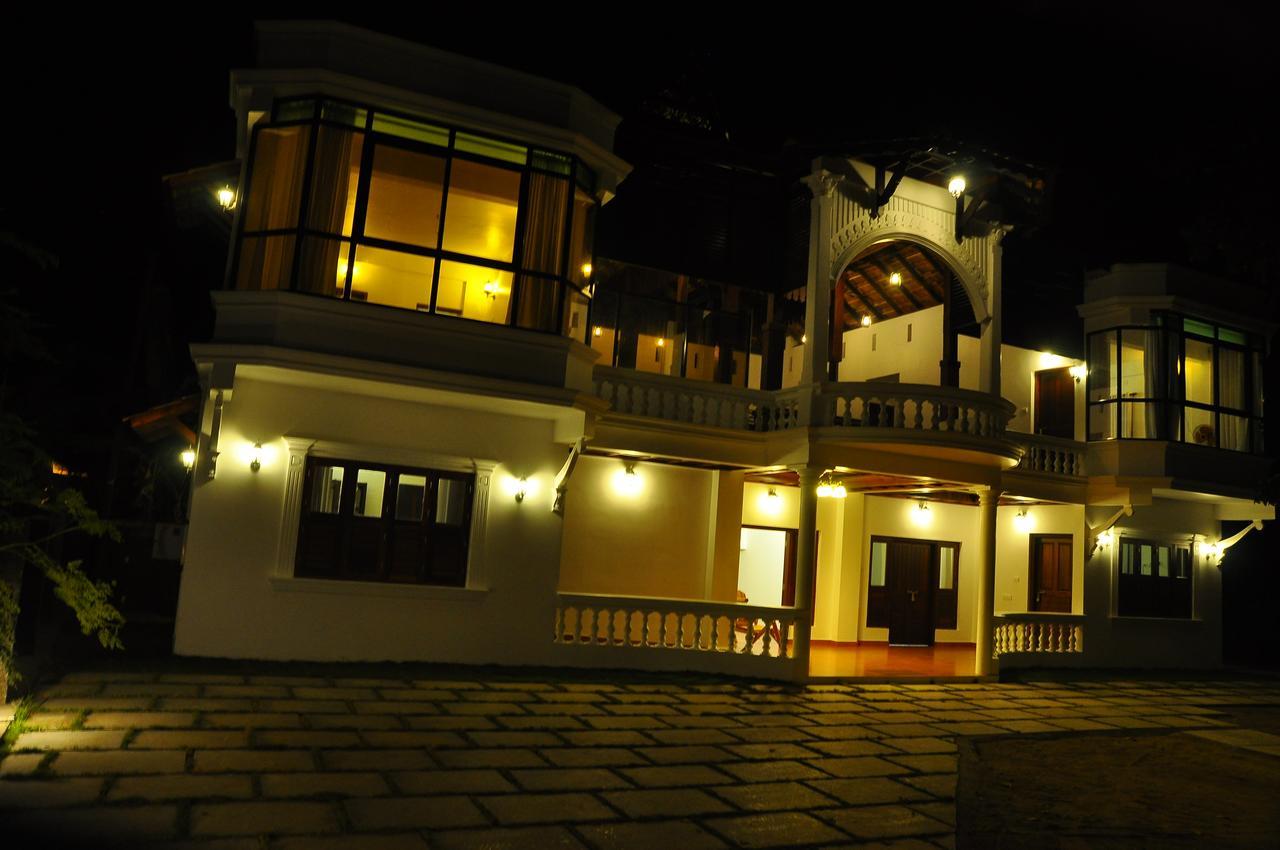 Palm Beach Villa Cherai Beach ภายนอก รูปภาพ